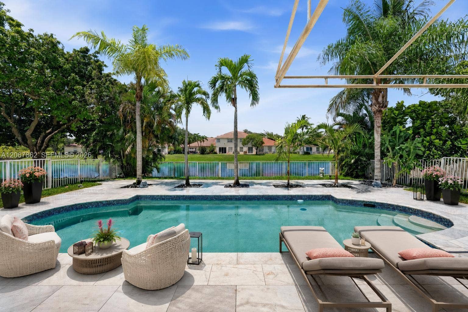 1800 NW 78th Avenue, Pembroke Pines, FL 33024 Photo 2