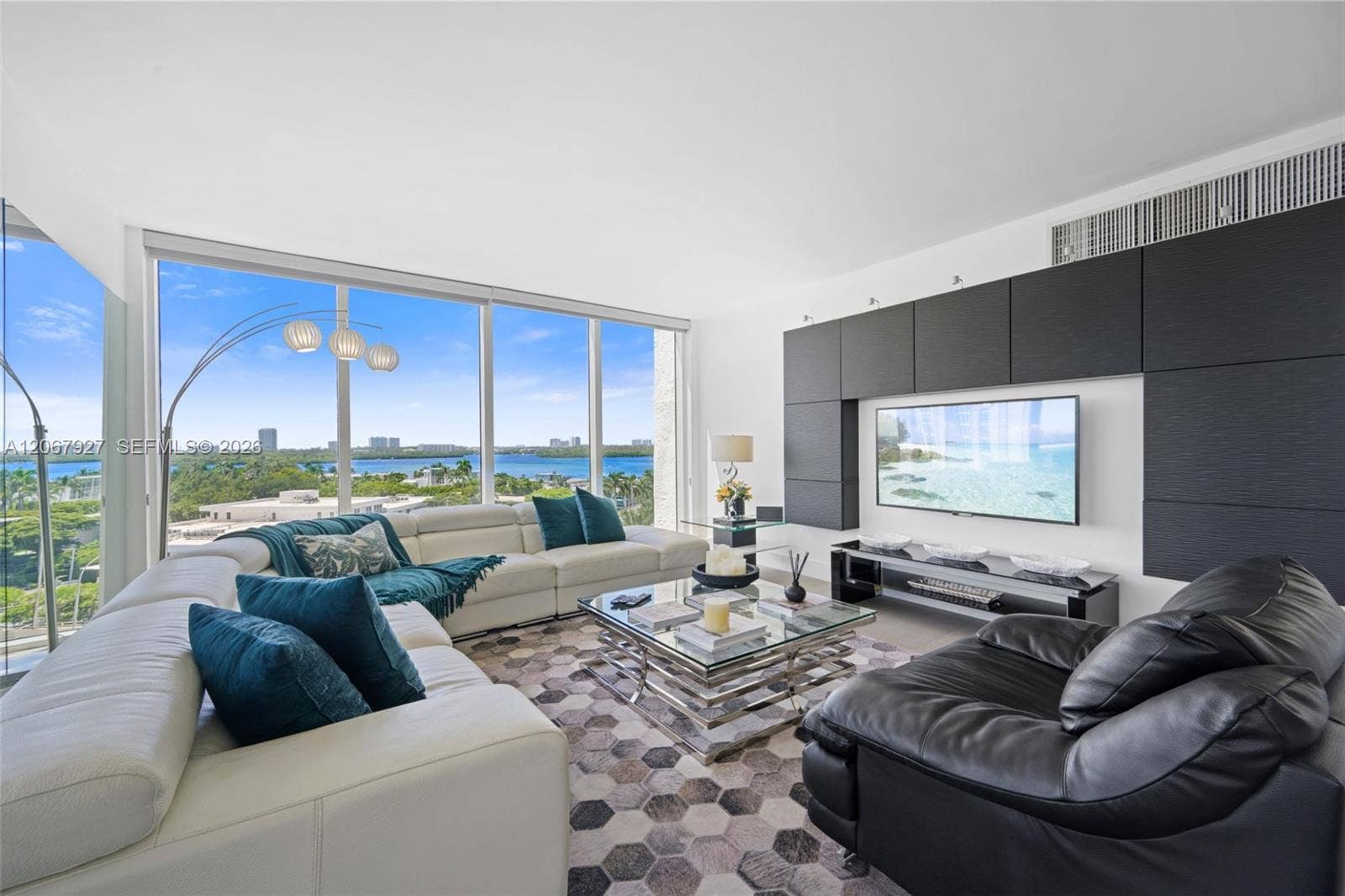 10275 Collins Avenue, #722, Bal Harbour, FL 33154 Photo 6