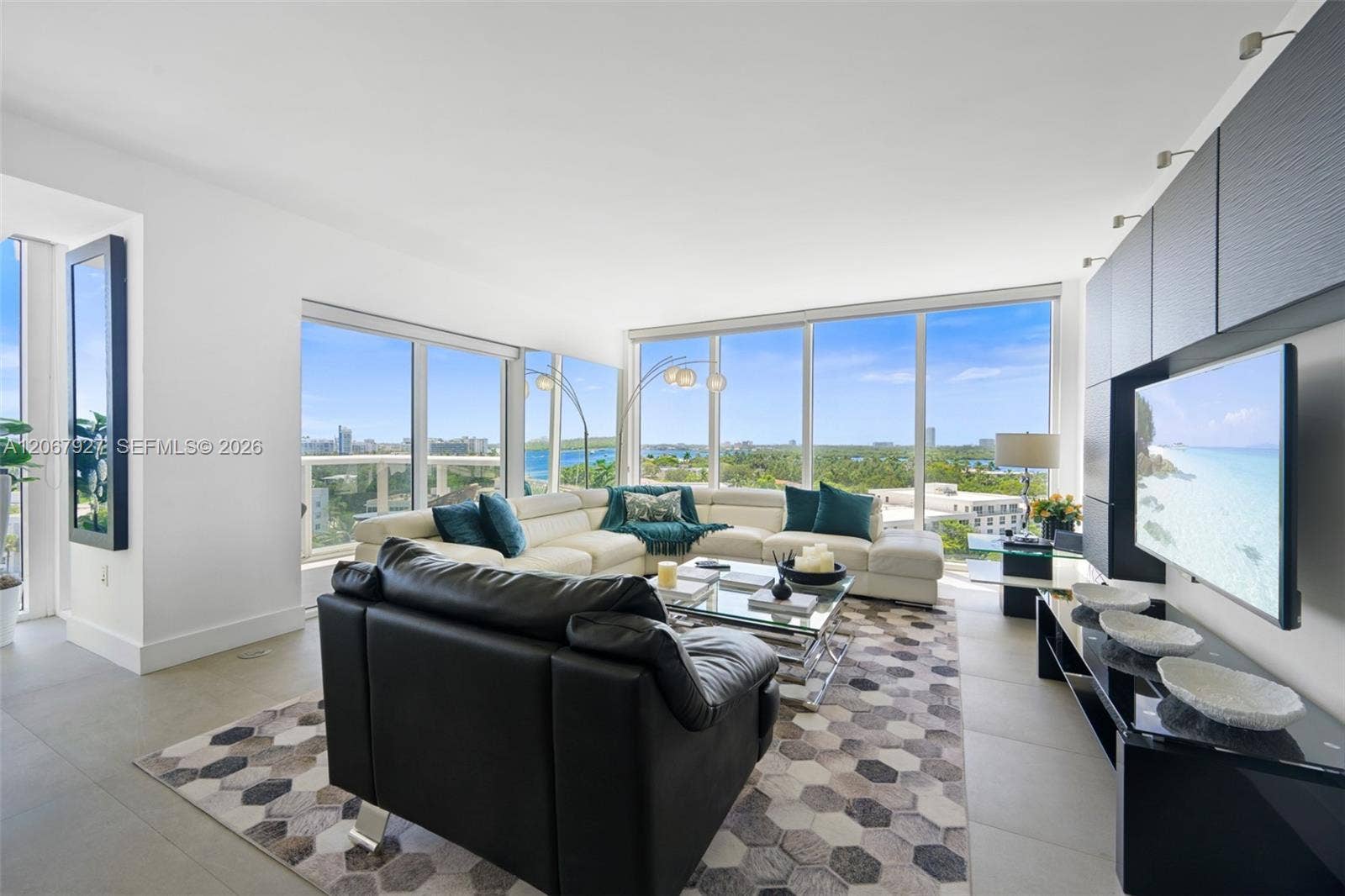 10275 Collins Avenue, #722, Bal Harbour, FL 33154 Photo 3