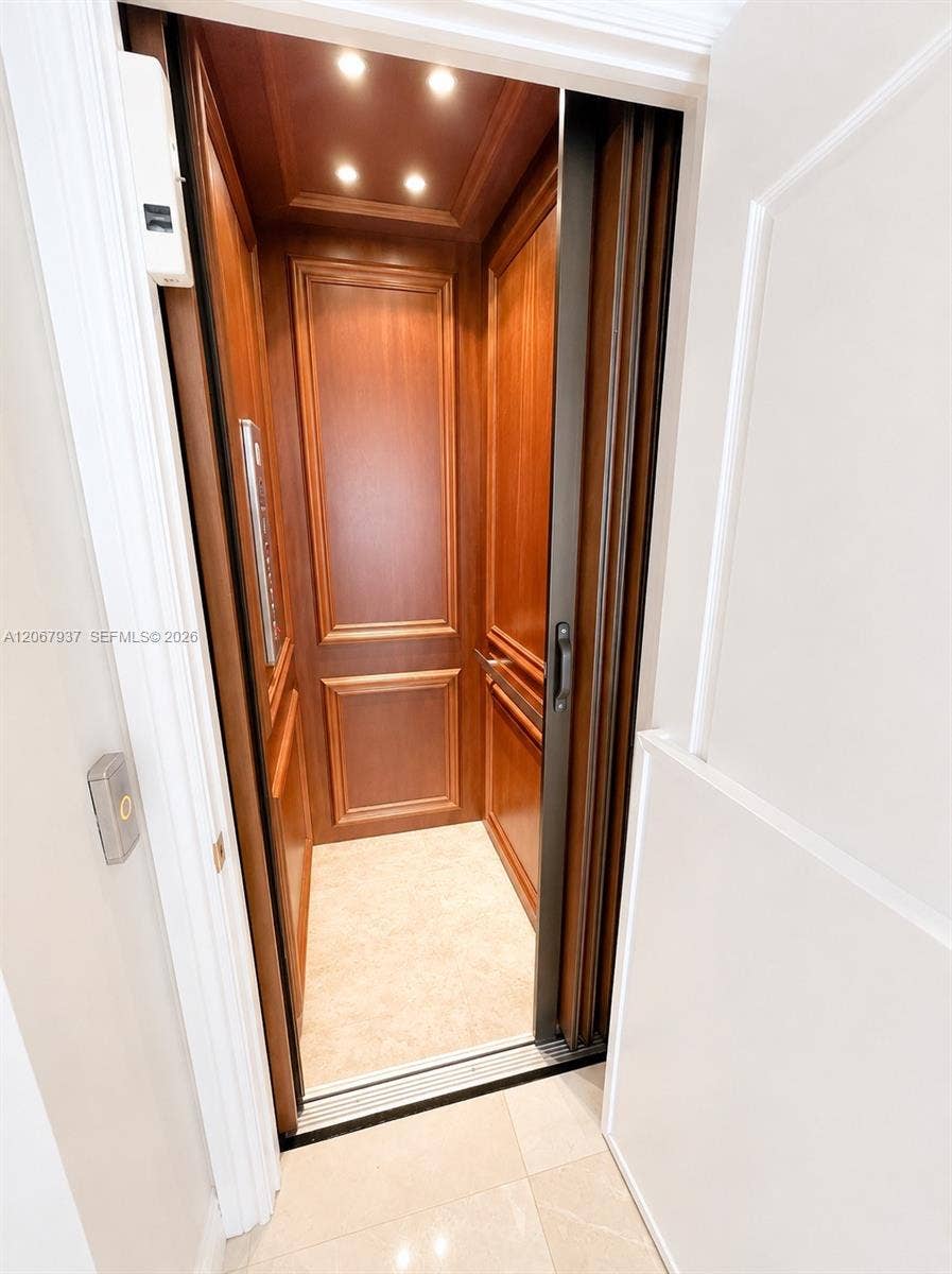3501 N Ocean Drive, #V1, Hollywood, FL 33019 Photo 5