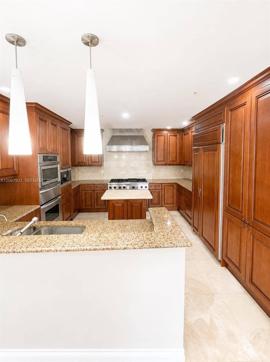 3501 N Ocean Drive, #V1, Hollywood, FL 33019 Photo 2