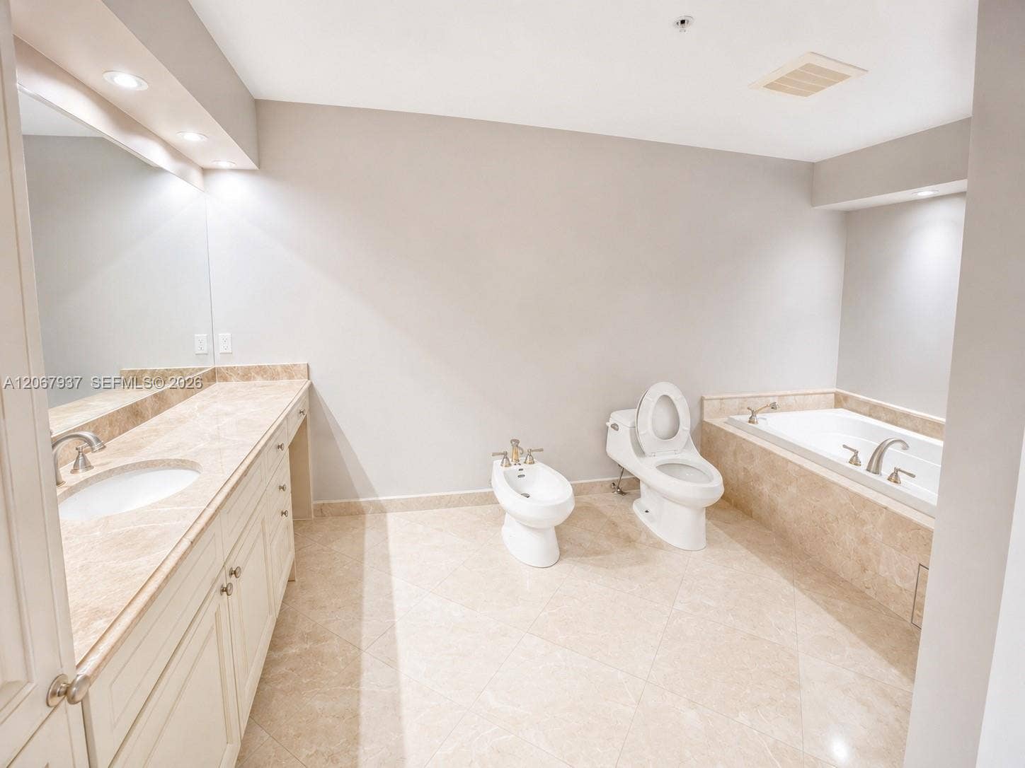 3501 N Ocean Drive, #V1, Hollywood, FL 33019 Photo 14