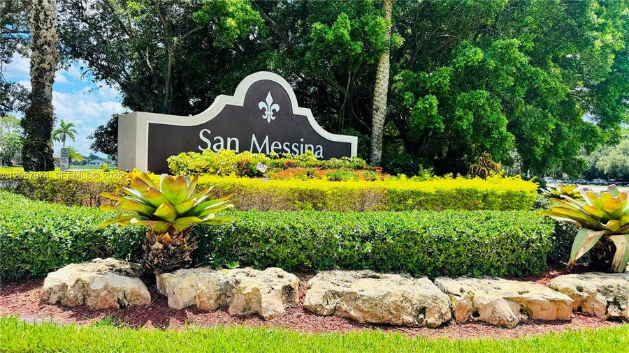 Property photo for Weston, FL