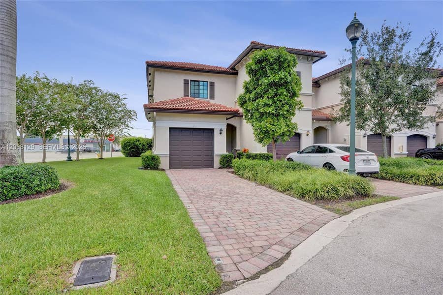 Property photo for 4204 N Dixie Highway, #1, Oakland Park, FL