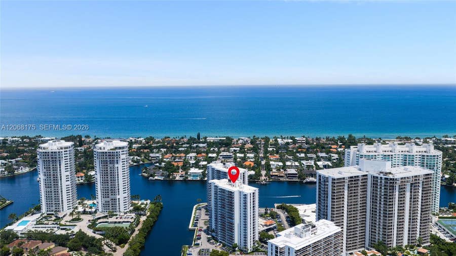 Property photo for 20505 E Country Club Drive, #2132, Aventura, FL