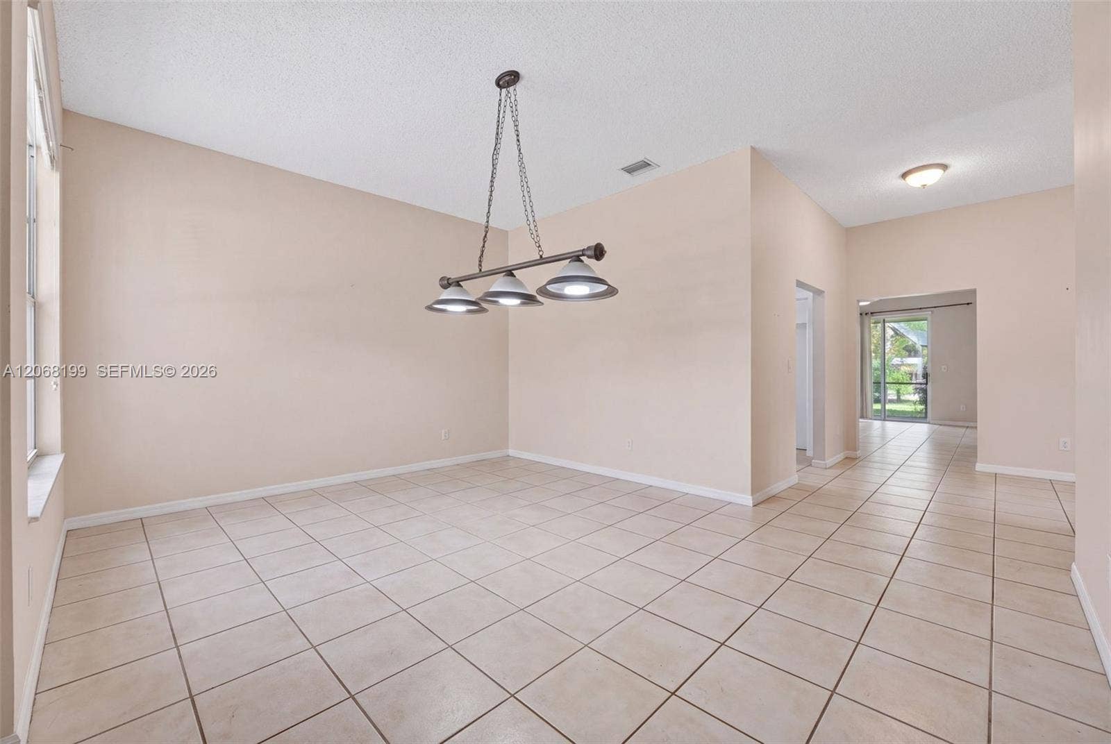 13976 S Cypress Cove Circle, Davie, FL 33325 Photo 13