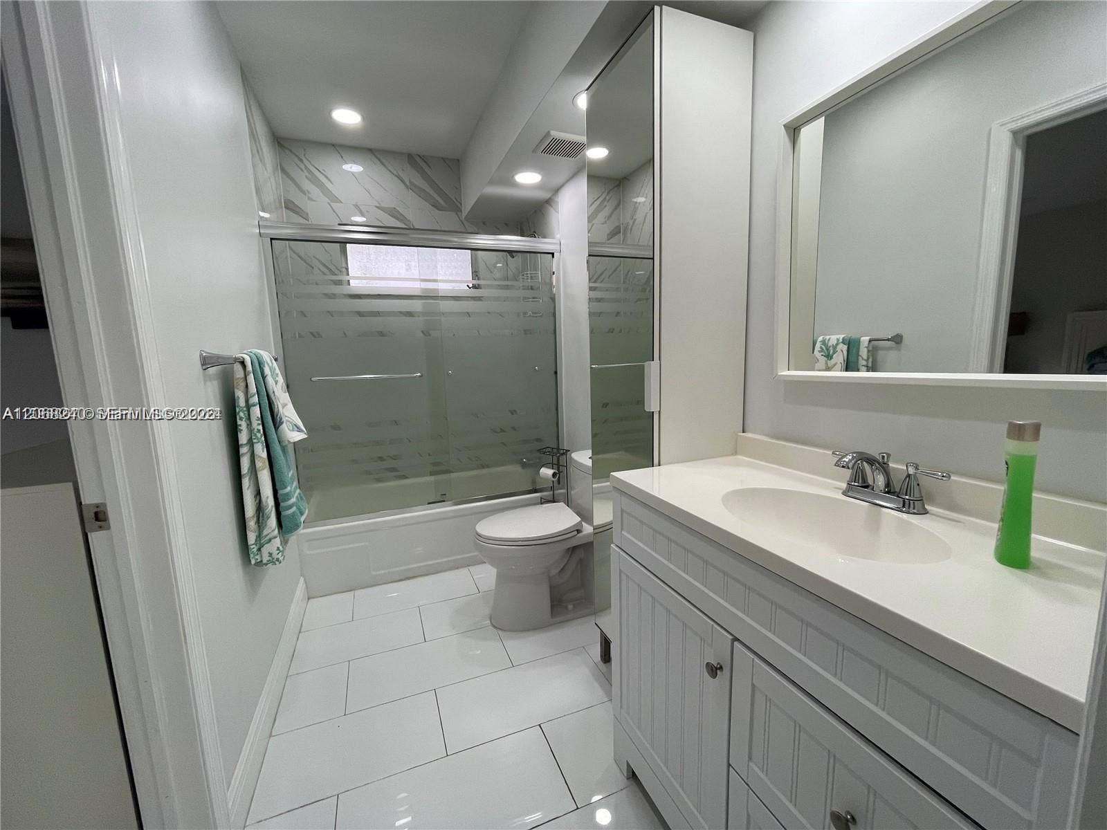 1407 NE 56th Street, #103, Fort Lauderdale, Fort Lauderdale, FL 33334 Photo 9