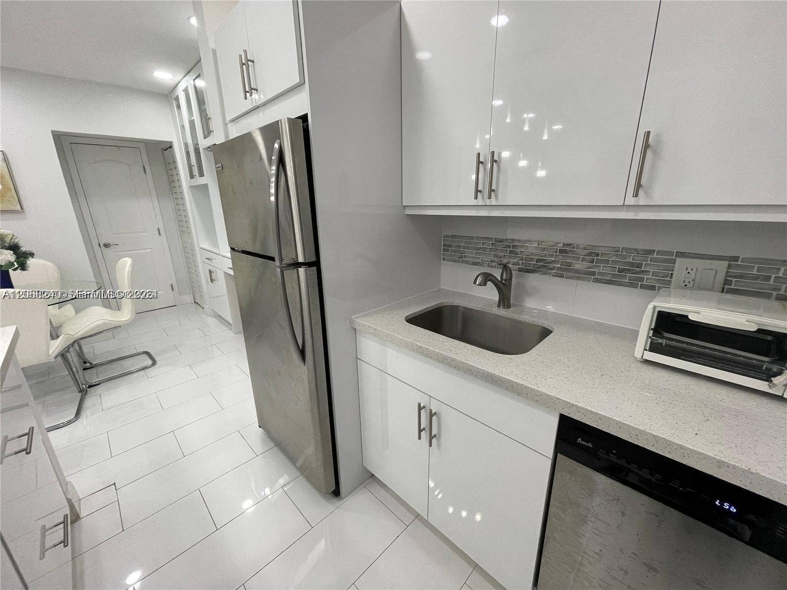 1407 NE 56th Street, #103, Fort Lauderdale, Fort Lauderdale, FL 33334 Photo 5