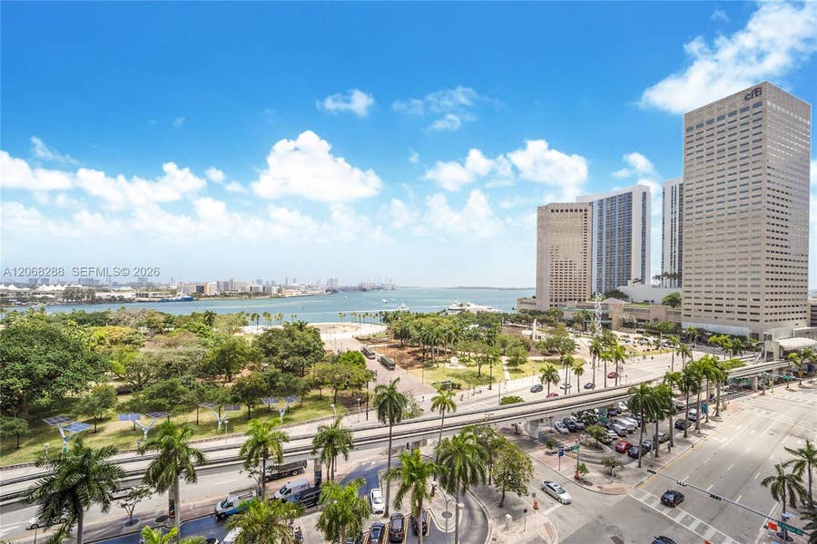 Property photo for 50 Biscayne Boulevard, #514, Miami, FL