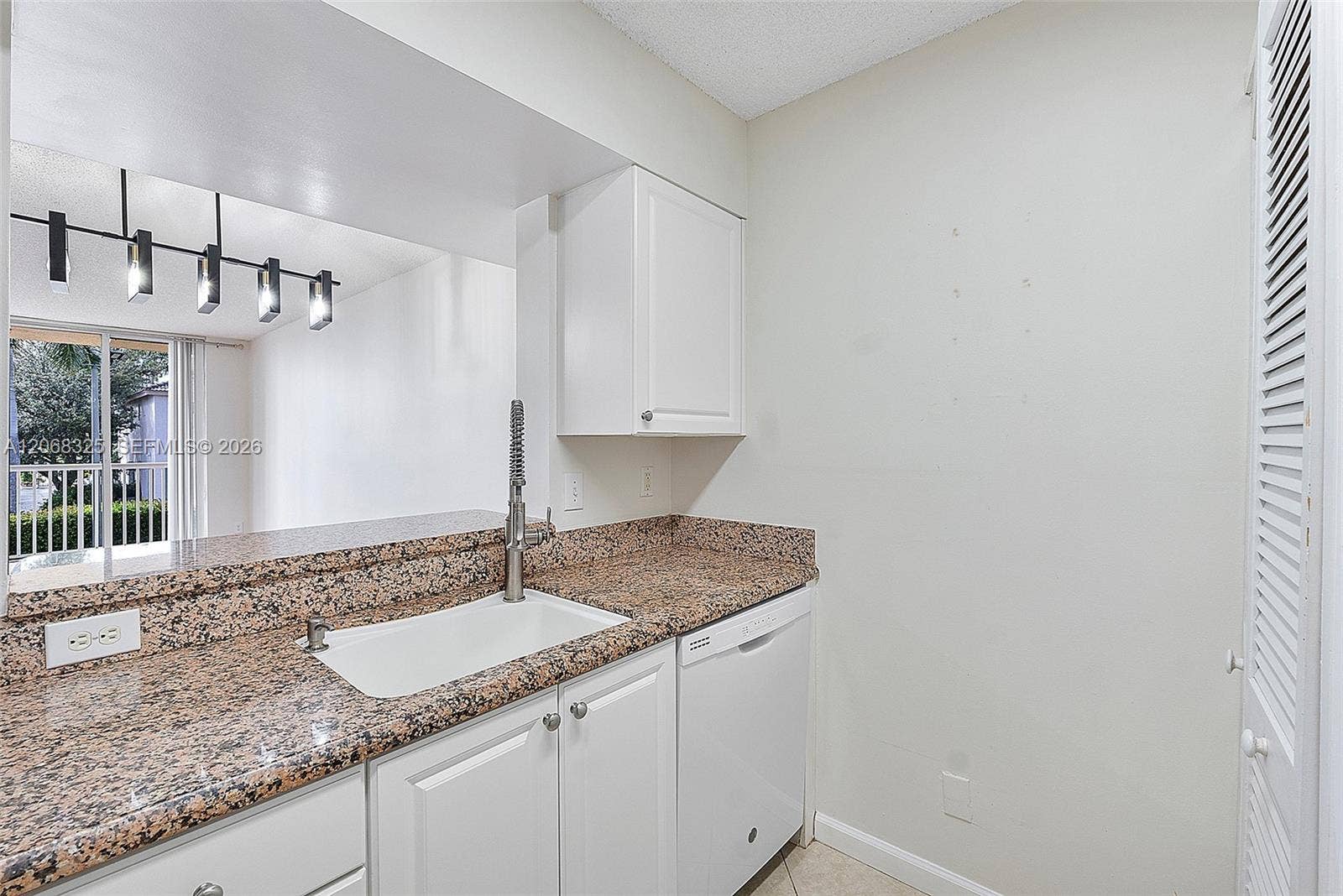 1450 SE 3rd Avenue, #201, Dania Beach, FL 33004 Photo 11