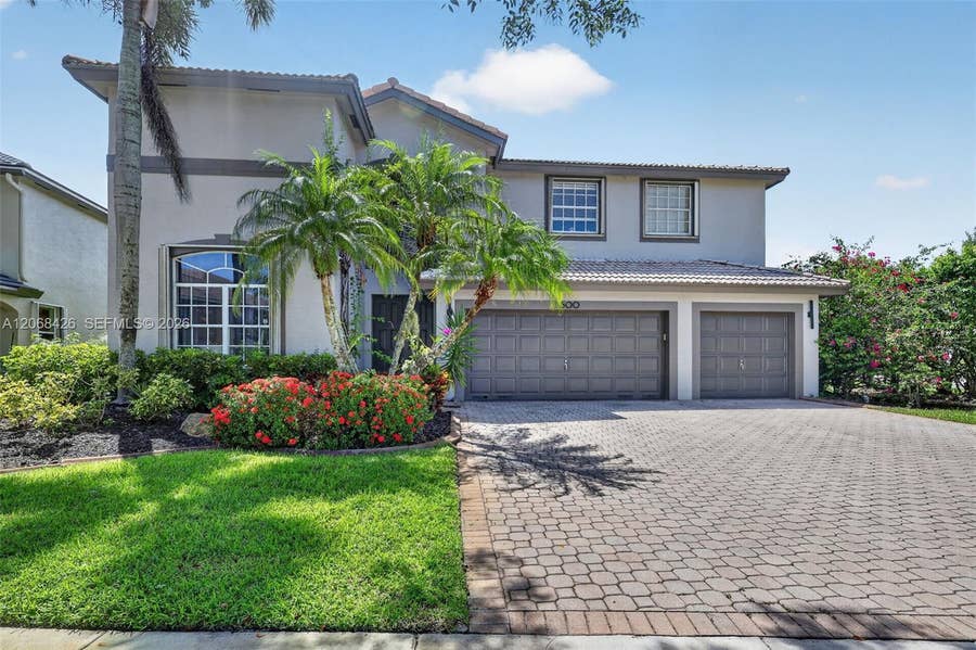 Property photo for 600 SW 167th Way, Pembroke Pines, FL