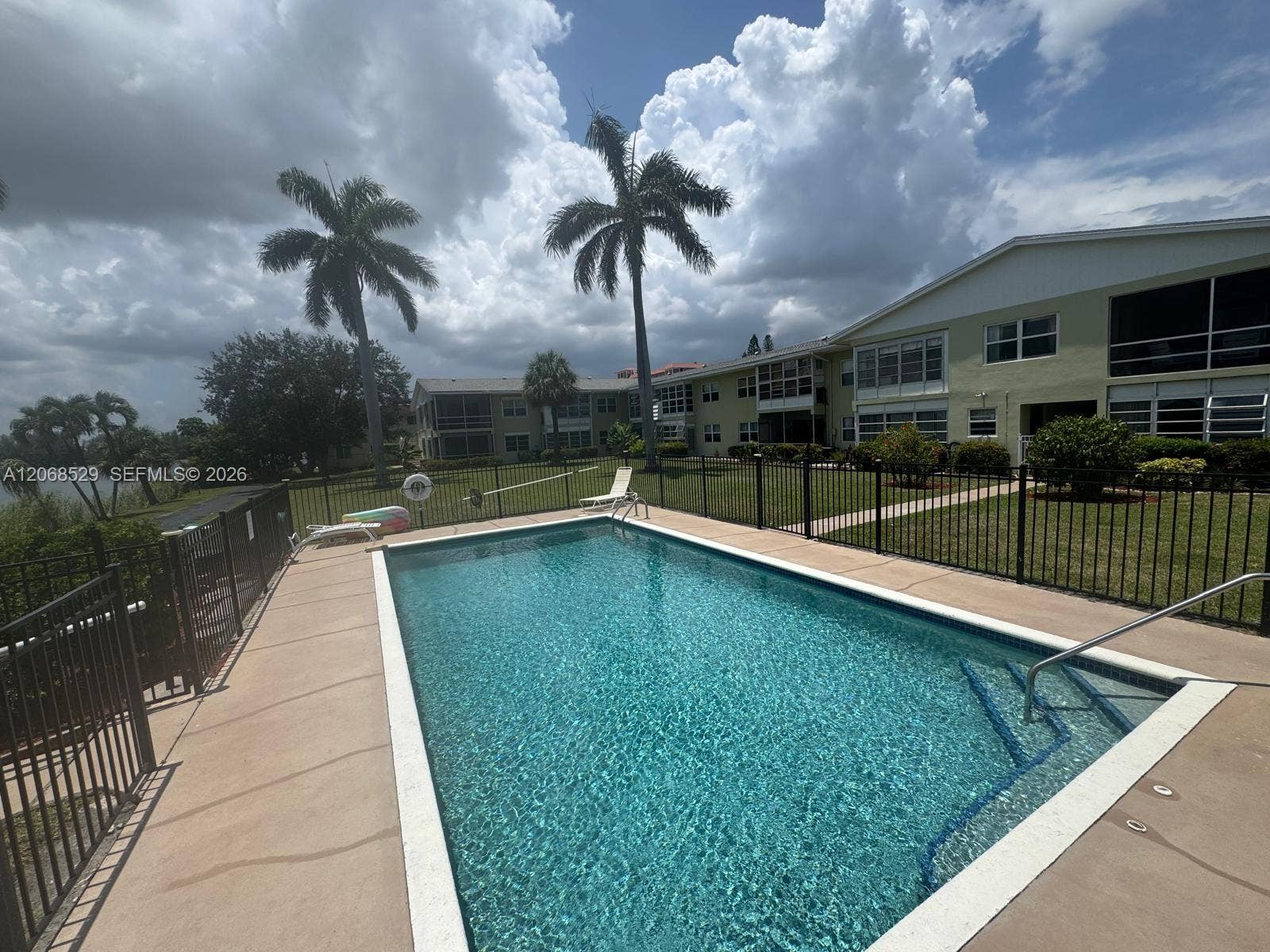 960 Crystal Lake Drive, #114, Deerfield Beach, FL 33064 Photo 10