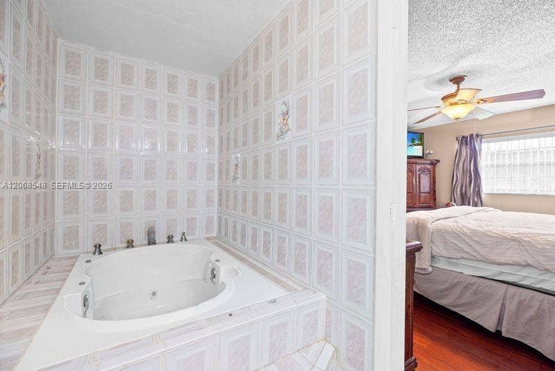 2160 NW 91st Terrace, Pembroke Pines, FL 33024 Photo 15