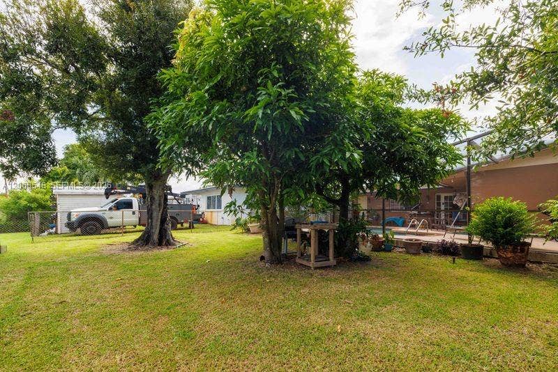2160 NW 91st Terrace, Pembroke Pines, FL 33024 Photo 35
