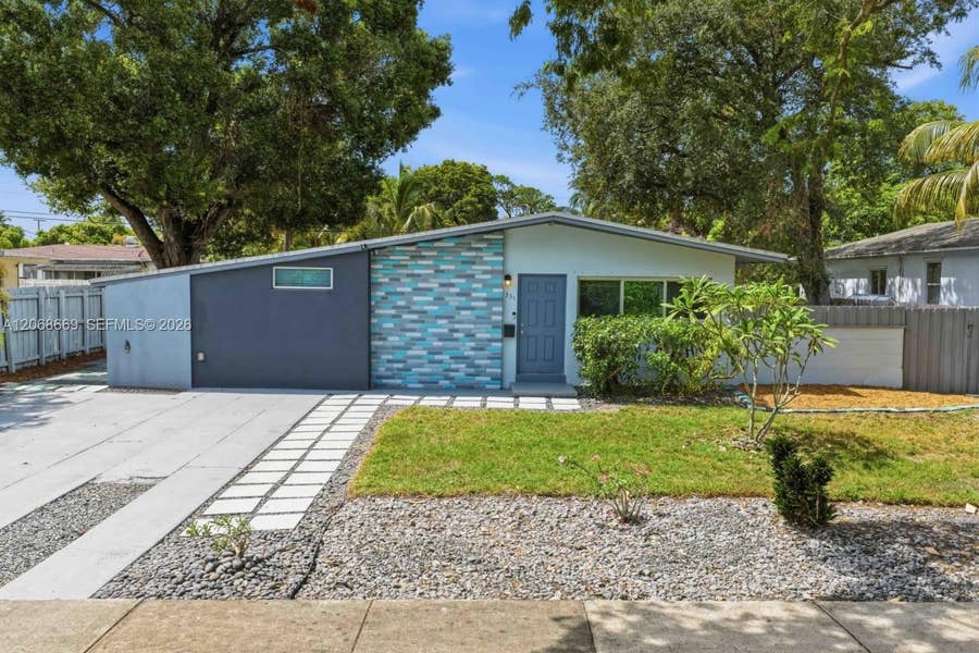 Property photo for 331 Delaware Avenue, Fort Lauderdale, FL