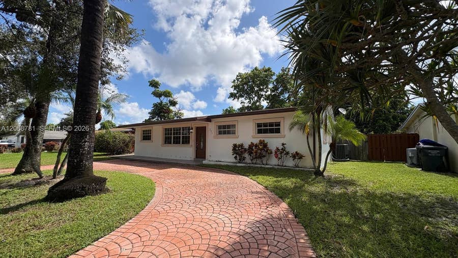 Property photo for 251 N 68th Terrace, #251, Hollywood, FL