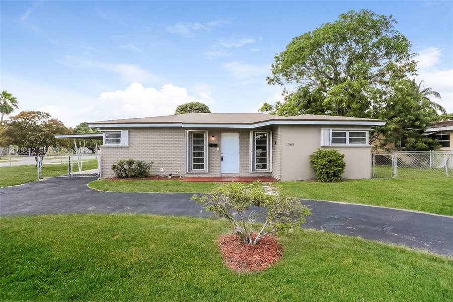 Property photo for 1565 NW 6th Avenue, Pompano Beach, FL