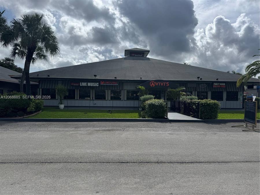 Property photo for 3333 N University Drive, Davie, FL