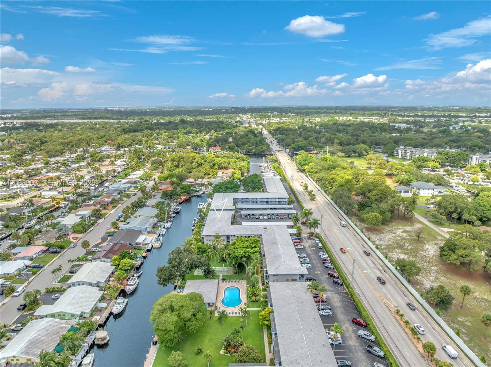 1100 SW 12th Street, #309, Fort Lauderdale, FL 33315 Easy access to the major highways