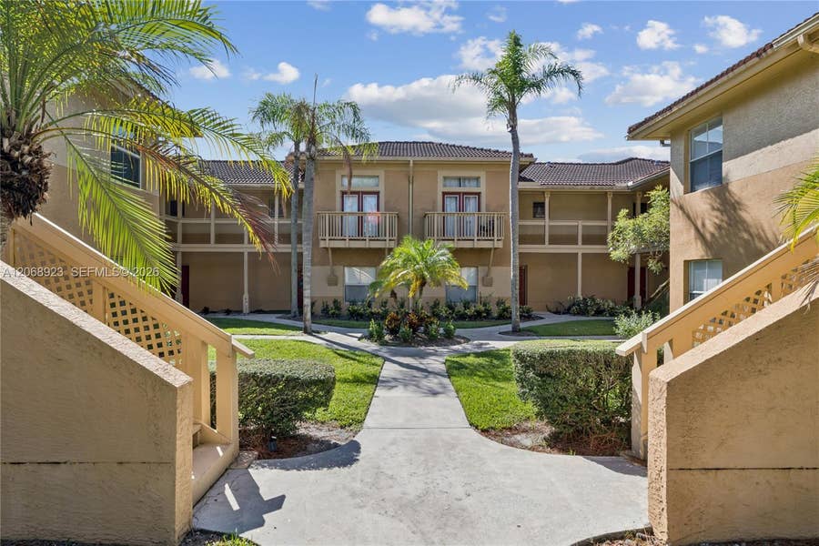 Property photo for 4863 Via Palm Lakes, #807, West Palm Beach, FL