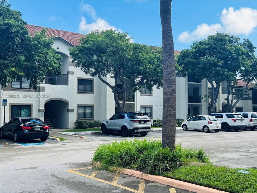 Property photo for 650 S Park Road, #26-5, Hollywood, FL