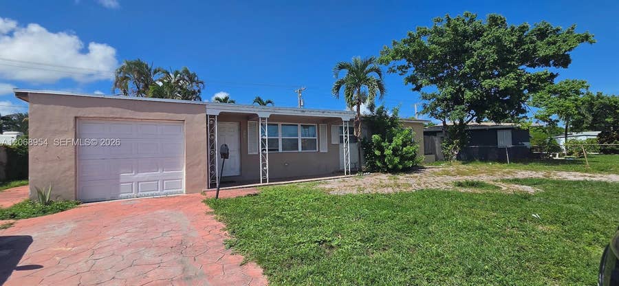 Property photo for 601 W Sample Road, Deerfield Beach, FL