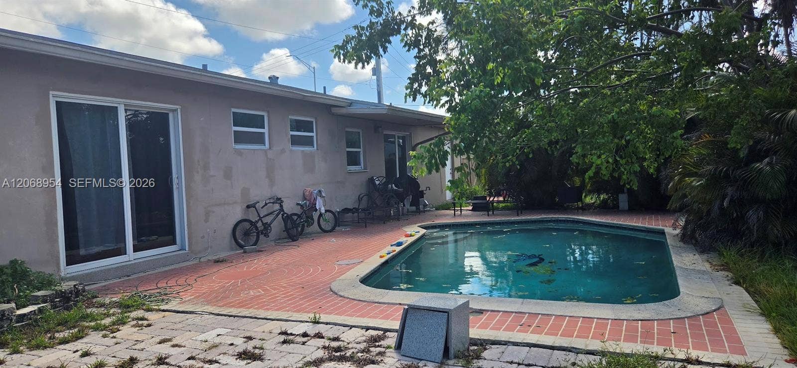 601 W Sample Road, Deerfield Beach, FL 33064 Photo 8