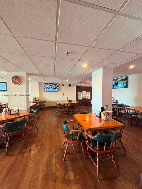 9440 Poinciana Place, #404, Davie, Davie, FL 33324 Country Club sport bar