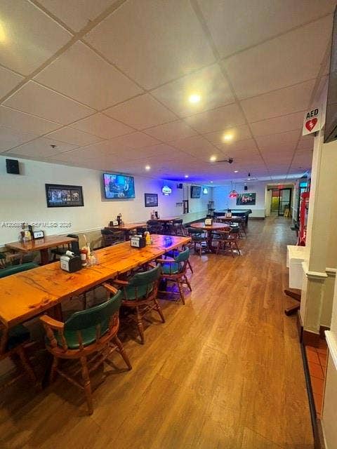 9440 Poinciana Place, #404, Davie, Davie, FL 33324 Country Club sport bar