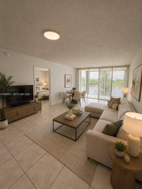 9440 Poinciana Place, #404, Davie, Davie, FL 33324 Photo 4