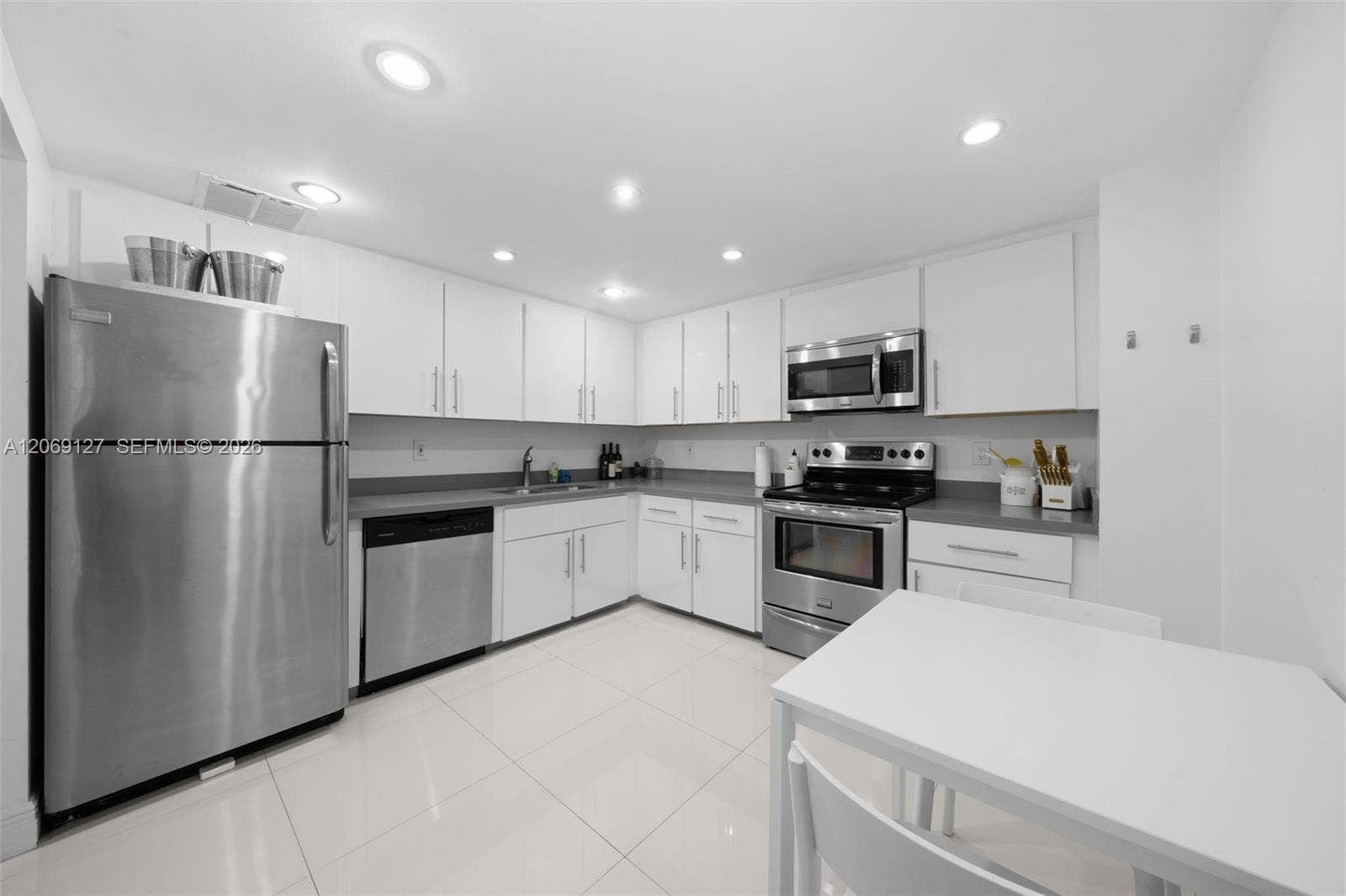 9801 Collins Avenue, #20V, Bal Harbour, Bal Harbour, FL 33154 Photo 9