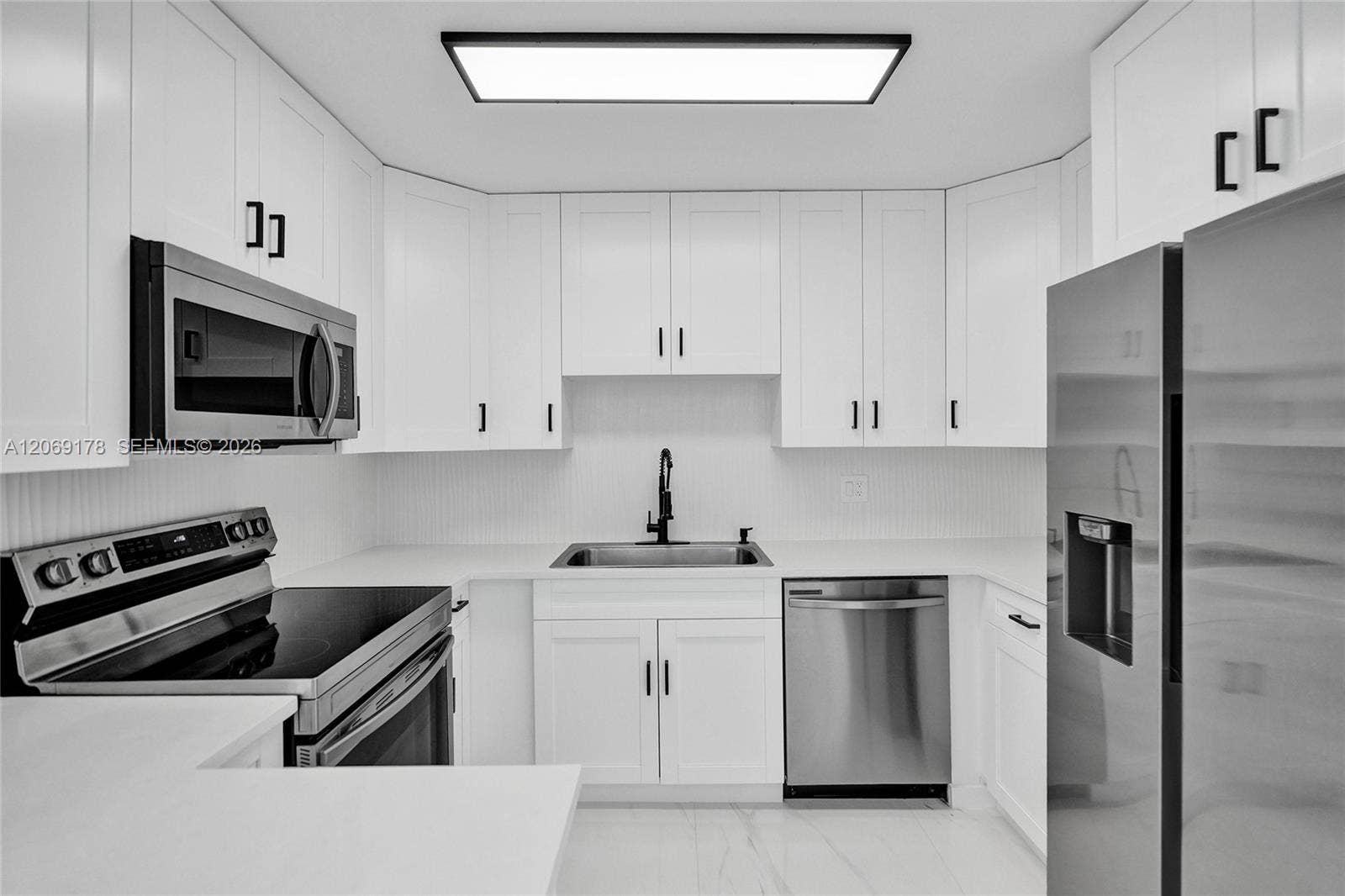 1220 NE 8th Street, Pompano Beach, FL 33060 Photo 4