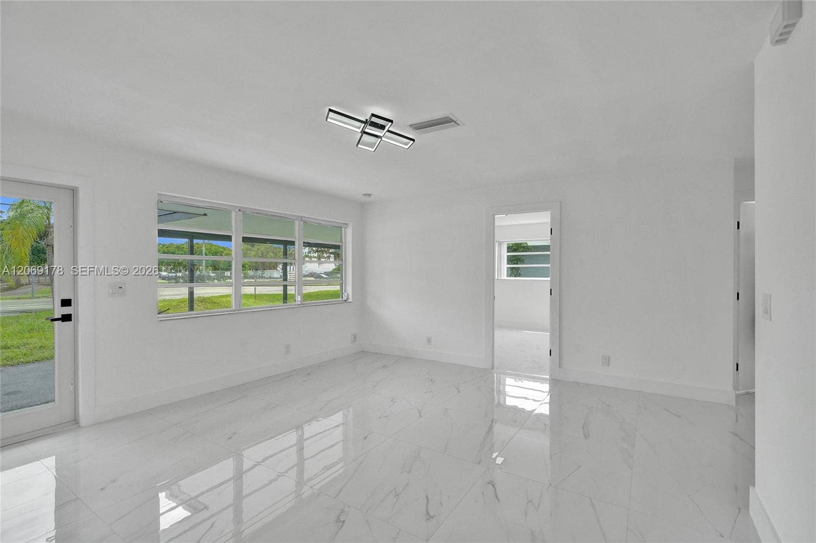 1220 NE 8th Street, Pompano Beach, FL 33060 Photo 6