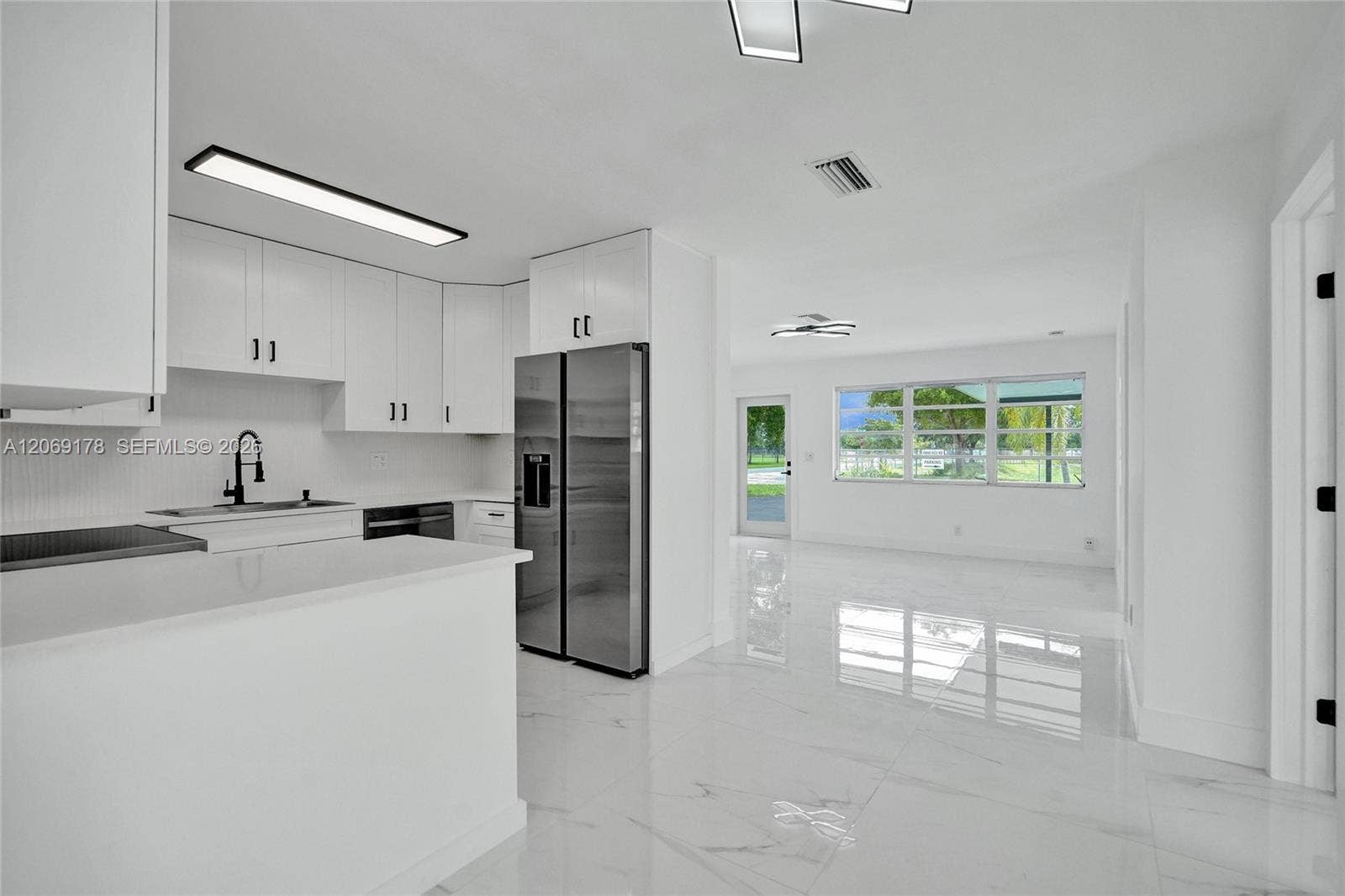 1220 NE 8th Street, Pompano Beach, FL 33060 Photo 10