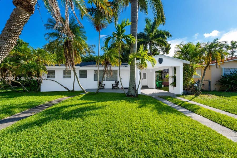 Property photo for 230 NE 2nd Place, Dania Beach, FL