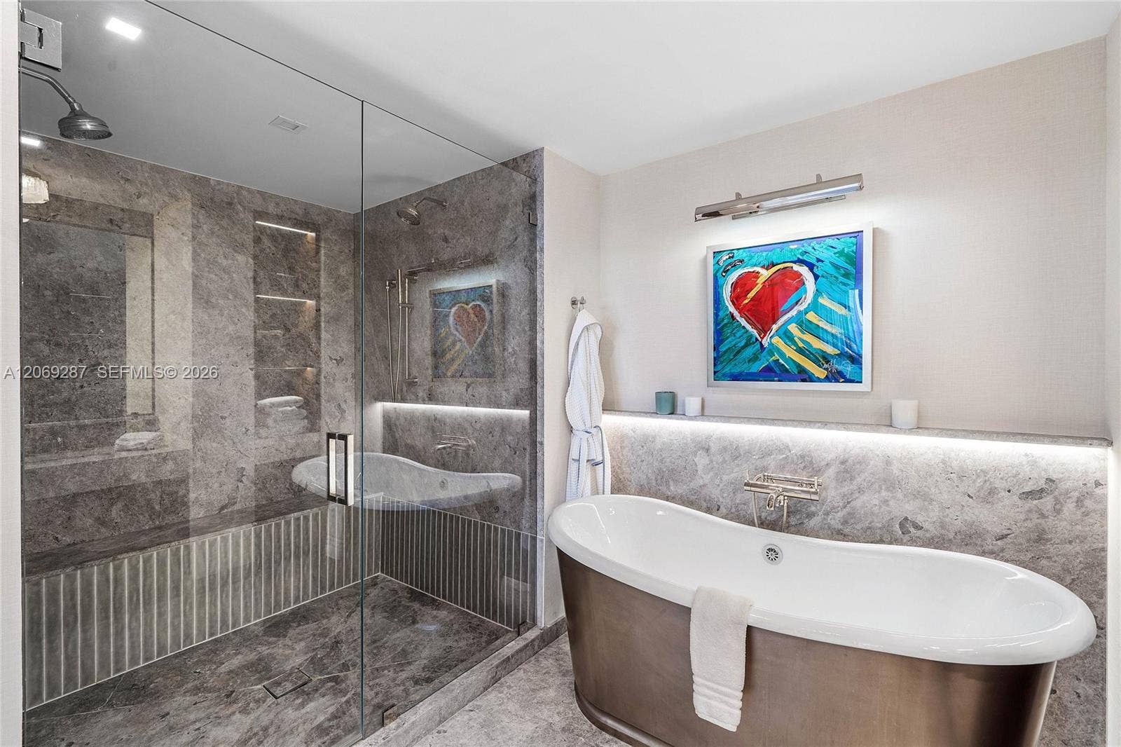 435 Bayshore Drive, #703, Fort Lauderdale, FL 33304 Glass Enclosed Shower