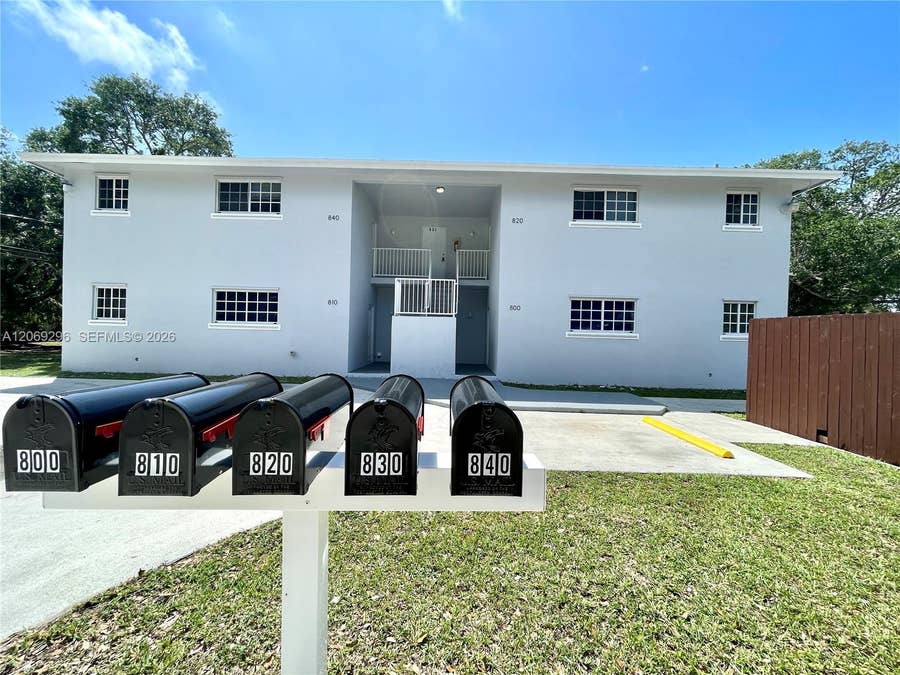 Property photo for 800 SW 10th Avenue, #830, Hallandale Beach, FL