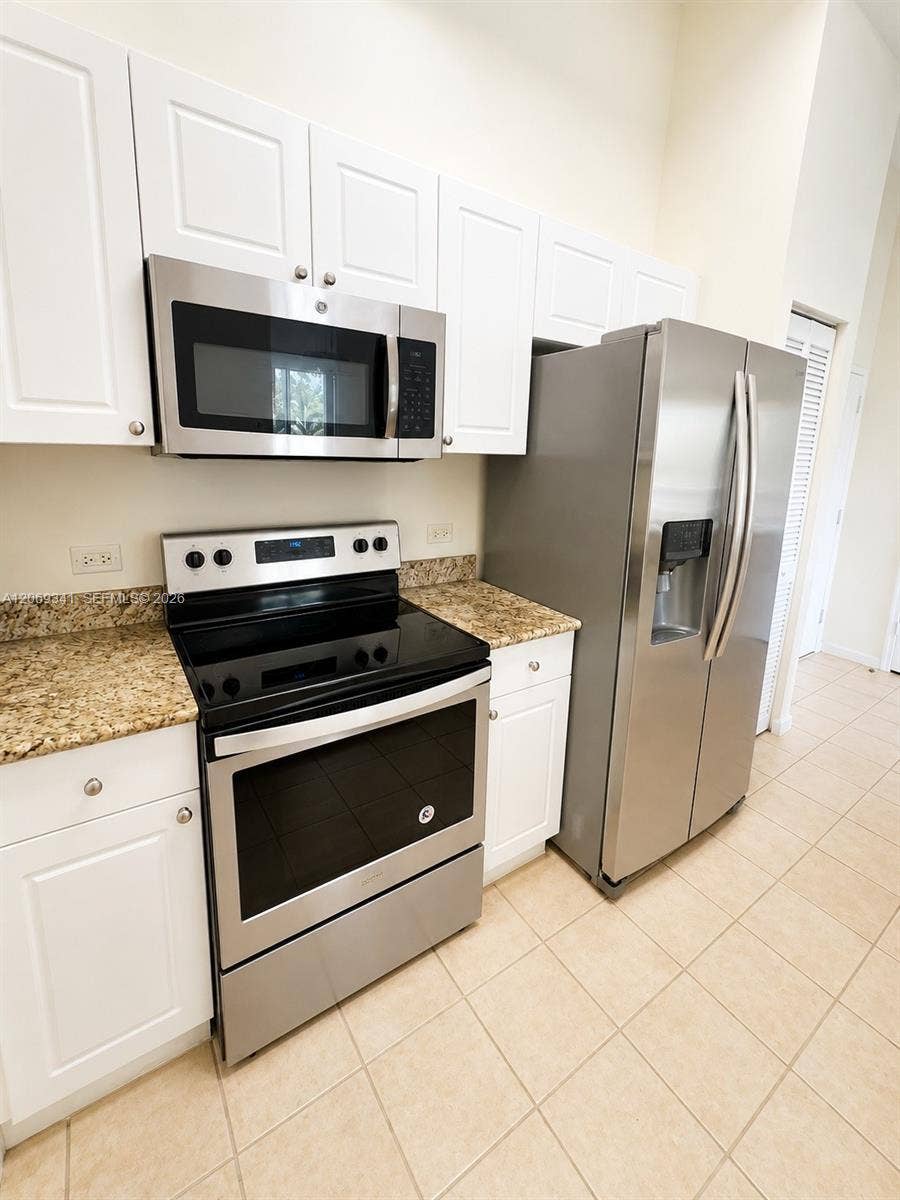 19501 W Country Club Drive, #210, Aventura, FL 33180 Photo 8