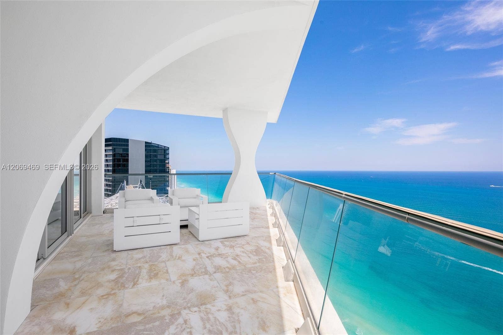 16901 Collins Avenue, #5305, Sunny Isles Beach, FL 33160 Photo 36