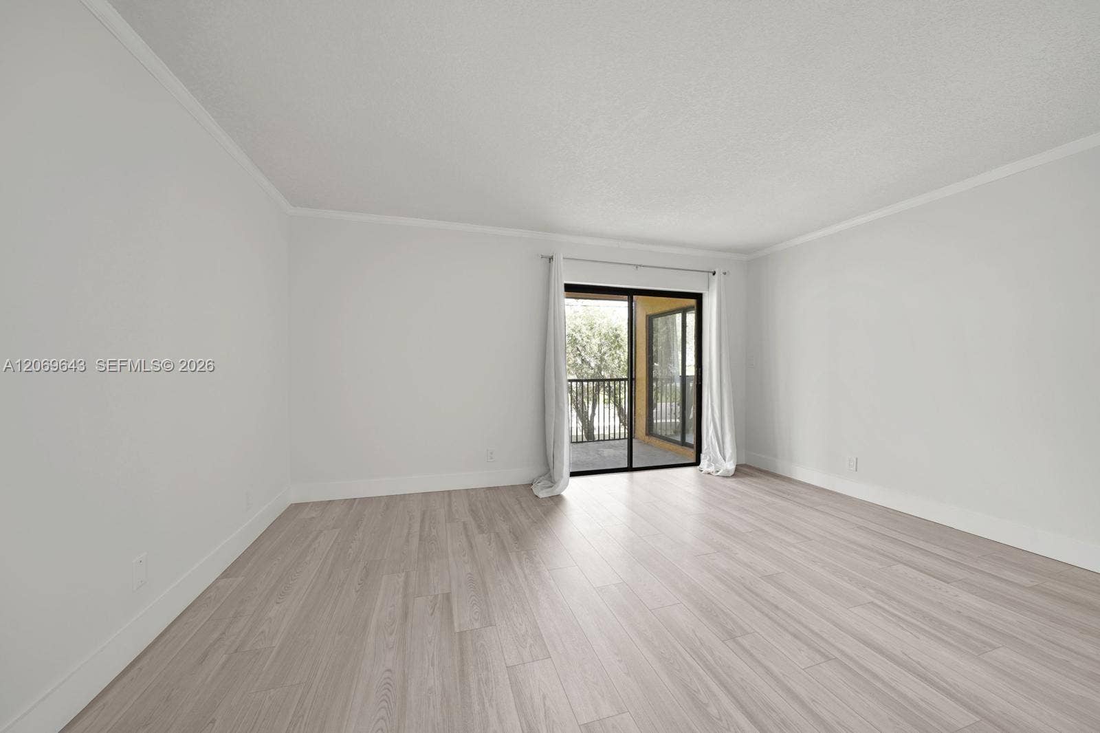 185 Lakeview Drive, #201, Weston, Weston, FL 33326 Photo 12