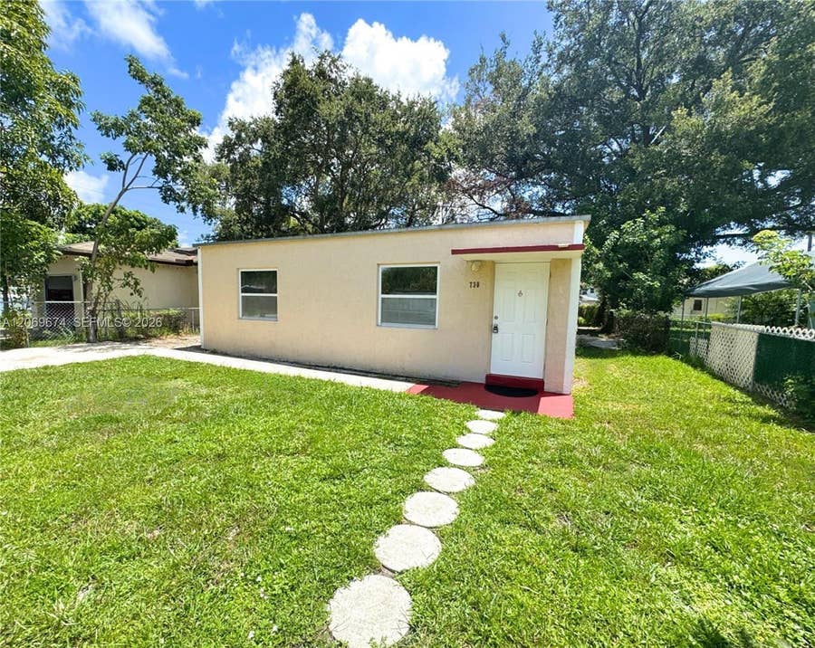 Property photo for 730 NW 15th Terrace, Fort Lauderdale, FL