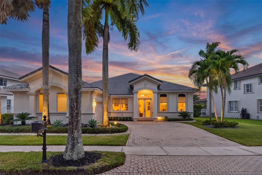 Property photo for 2126 Quail Roost Drive, Weston, FL