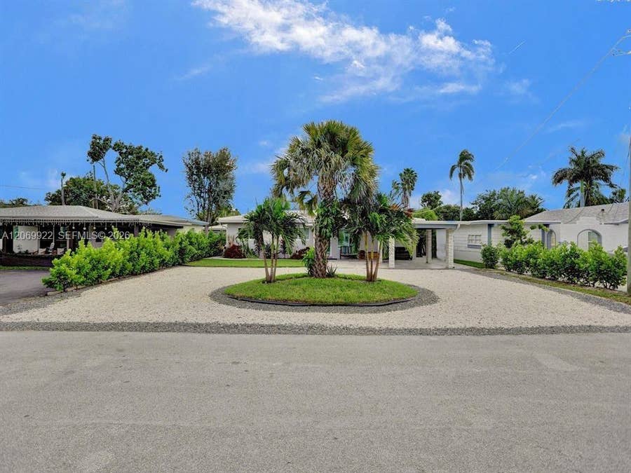 Property photo for 1580 NE 34th Street, Oakland Park, FL