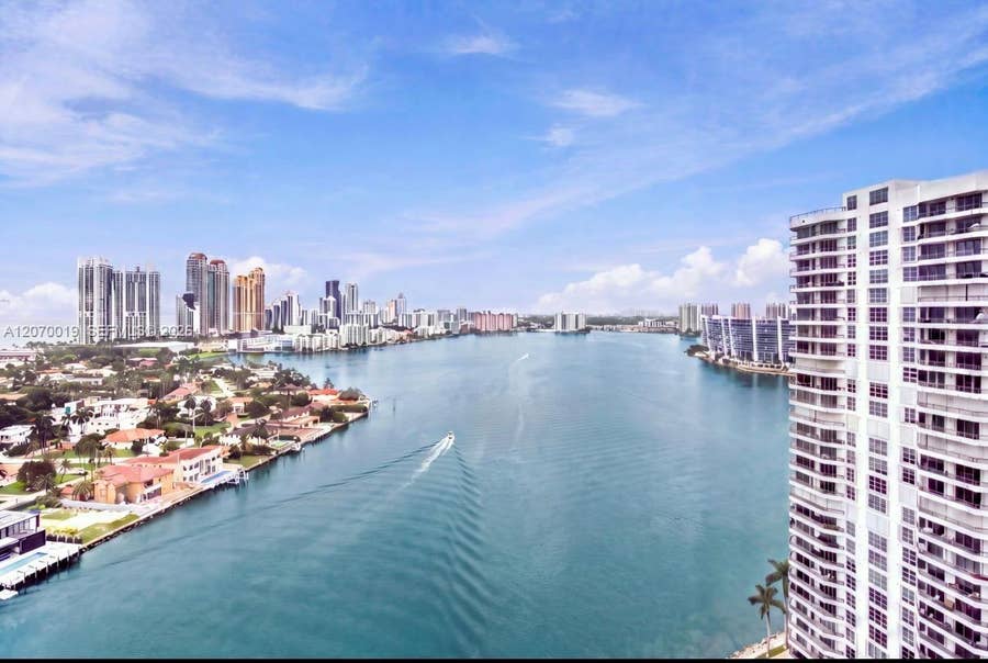 Property photo for 19195 NE 36th Court, #2601, Aventura, FL