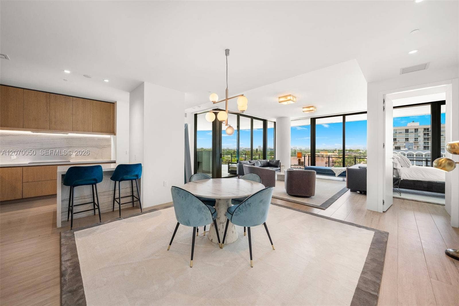 8701 Collins Avenue, #705, Miami Beach, FL 33154 Great Room