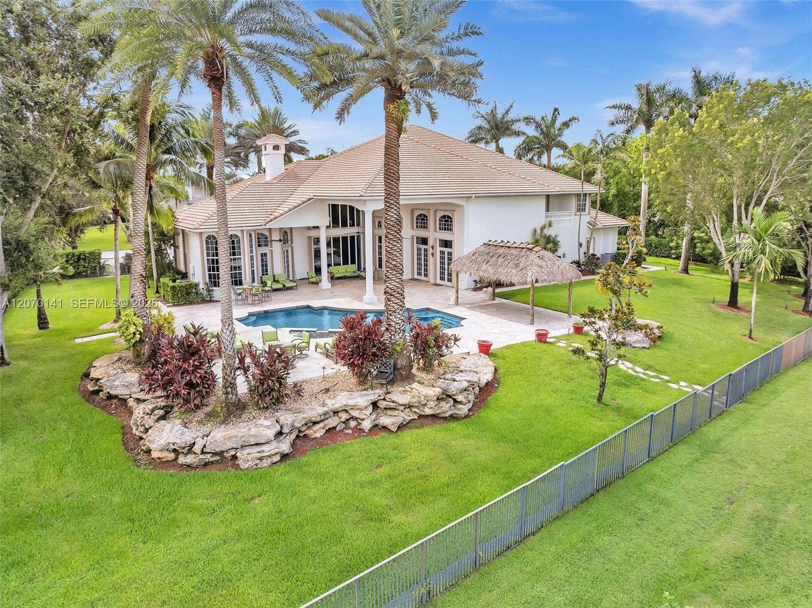 3828 Pine Lake Drive, Weston, FL 33332 Photo 3