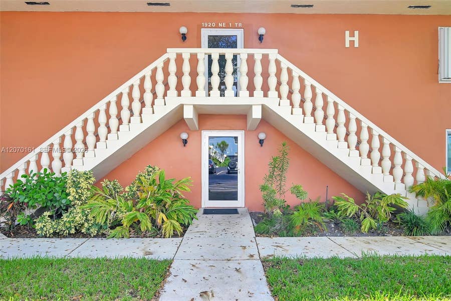 Property photo for 1920 NE 1st Terrace, #109H, Wilton Manors, FL