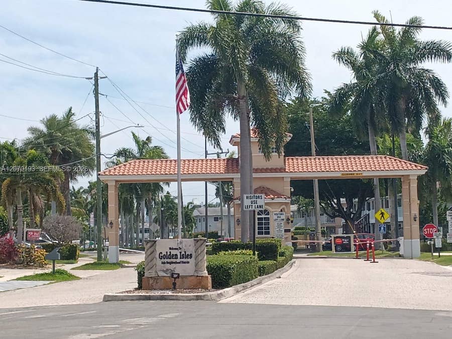 Property photo for 600 Layne Boulevard, #118, Hallandale Beach, FL