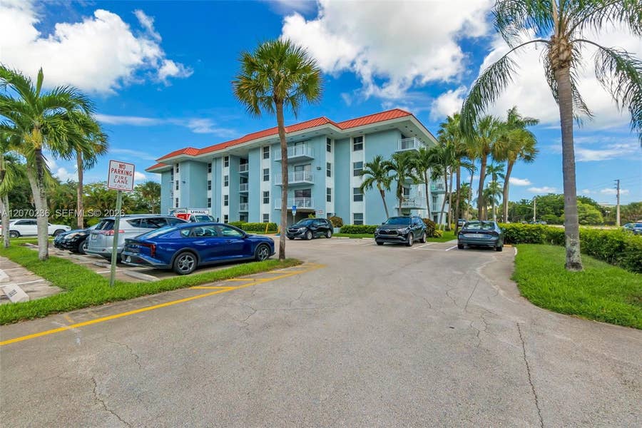 Property photo for 505 S Pine Island Road, #B207, Plantation, FL