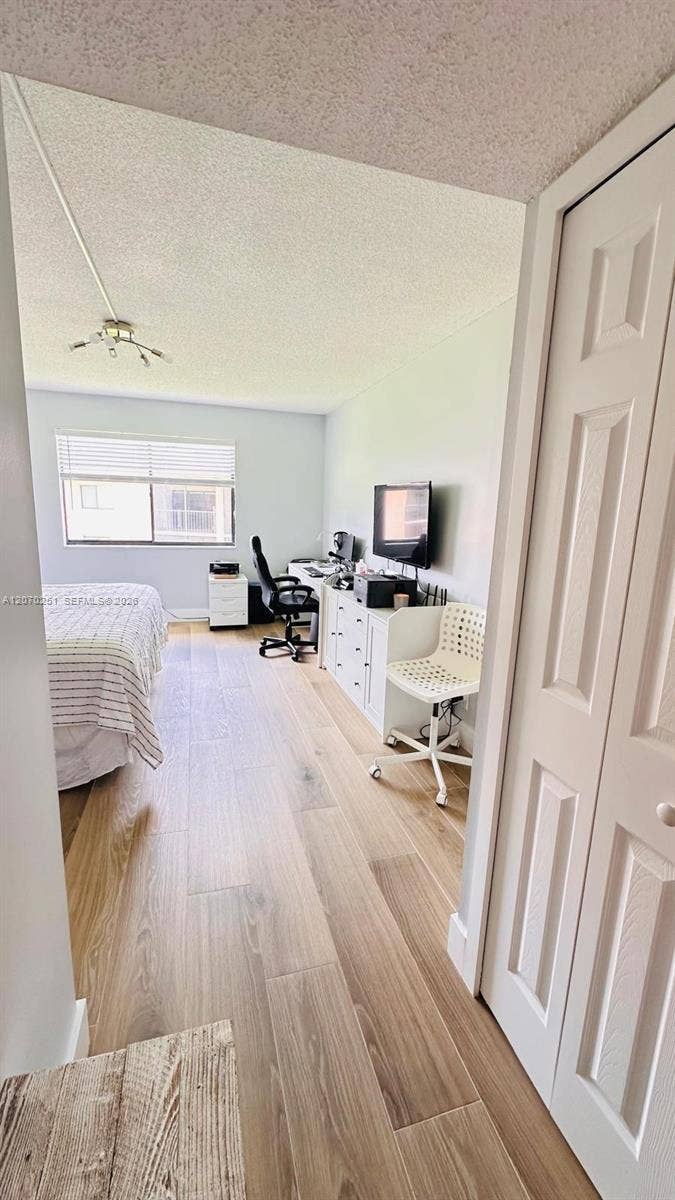 223 Lakeview Drive, #204, Weston, FL 33326 Photo 23